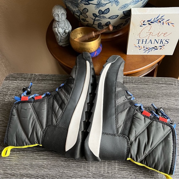 Sorel Whitney II Short Fleece Lined Snow Boots US5 EU37 Used Once! $140 - Picture 9 of 14